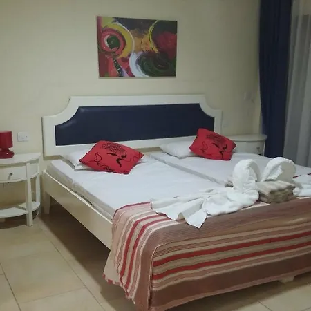 Royal Blue & Hotel 4*